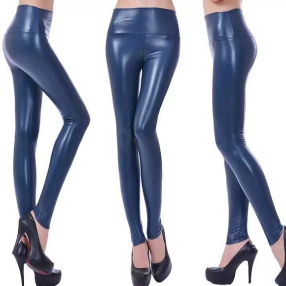 ✨3 left ✨High waist faux leather blue legging - Picture 8 of 8